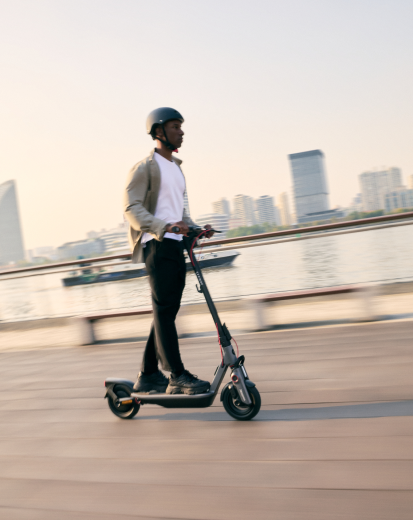 Trottinette électrique Ninebot F3 E by Segway