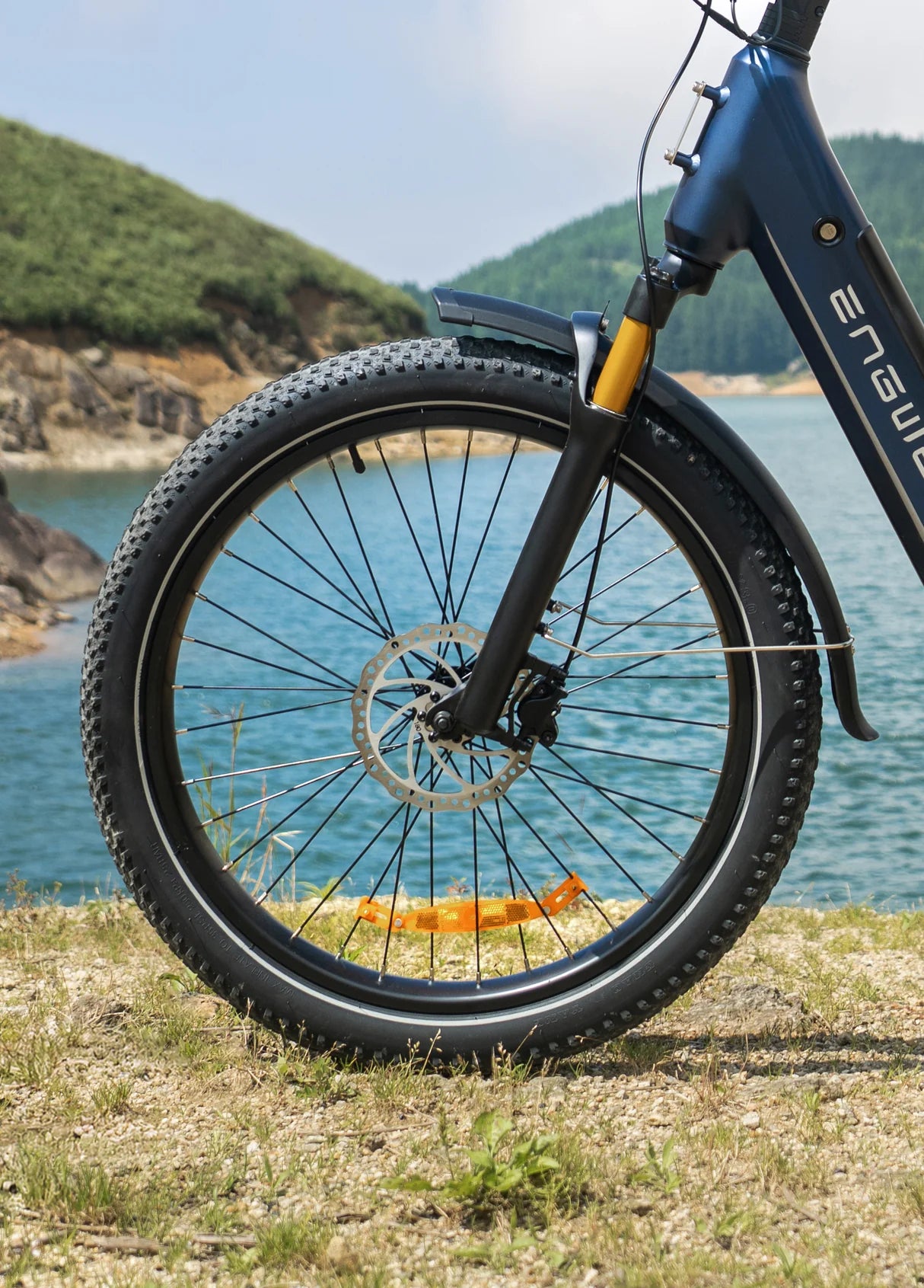 ENGWE E26 3.0 Pro – Vélo électrique tout suspendu 250W, 135 km d’autonomie et couple de 100 Nm