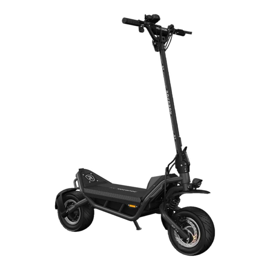 Rovoron R7 – vue trois-quarts avant